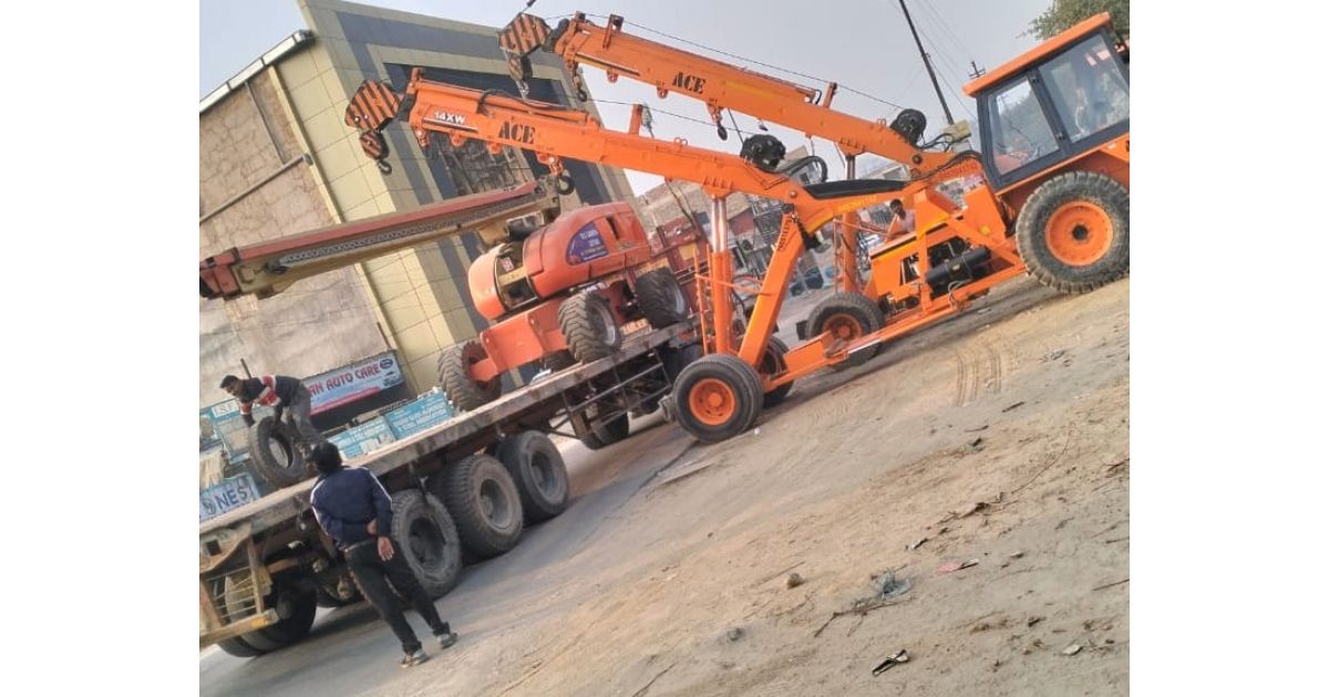 ACE 14 Ton Hydra Crane - With Fuel - With Operator | Synfra