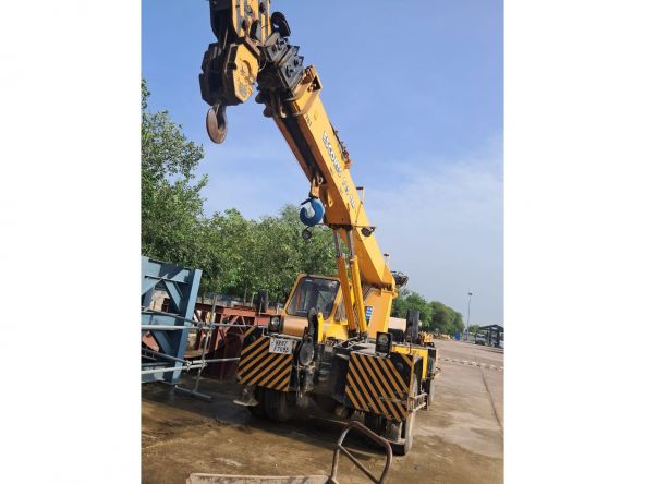 WhatsApp Image 2025-09-01 at 14.13.34.jpeg